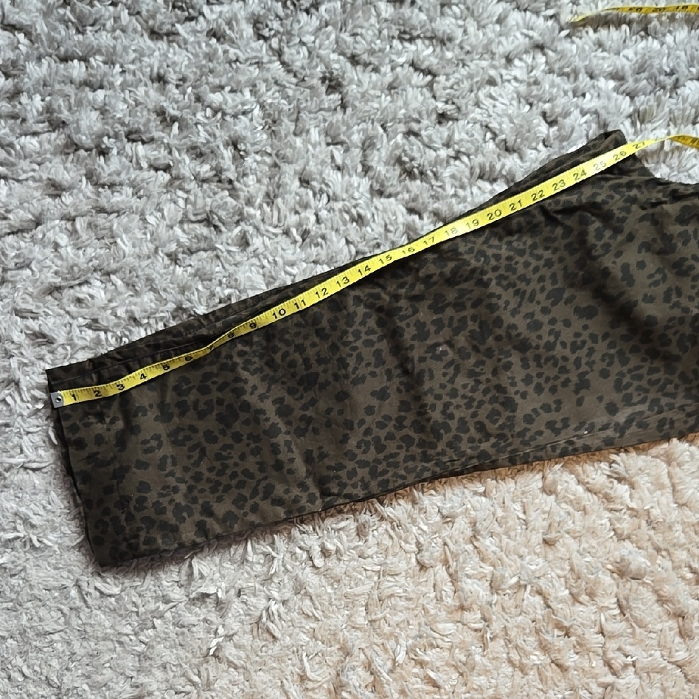 Leopard Print Pants - Picture 5 of 8
